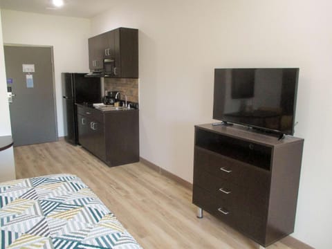 Photo of the whole room, On site