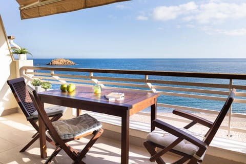 View (from property/room), Balcony/Terrace