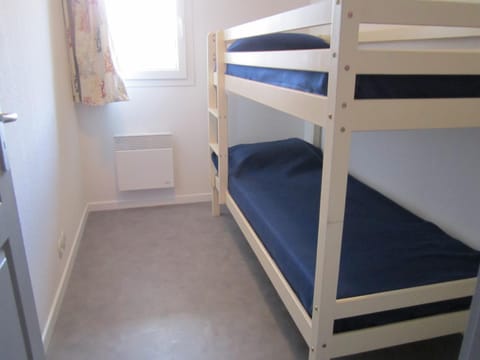 206 aix les bains Apartment in Tresserve