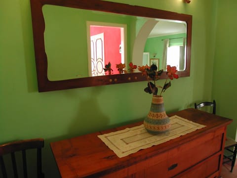 Les Chandelles Bed and Breakfast in San Menaio