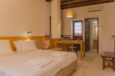 Kalypso Studios & Rooms Apartment in Palaiochora