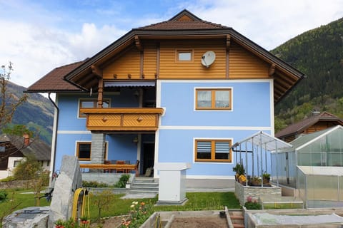 Property building, Property logo or sign, Garden