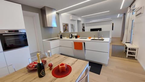 TV and multimedia, Living room, Dining area, Bedroom, dishwasher, oven, stove, kitchen, air conditioner