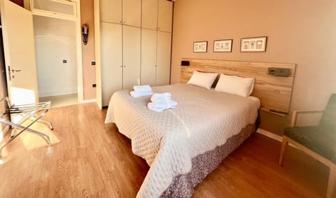 SUNNY 3, Two-bedroom apartment with parking Apartment in Decentralized Administration of Macedonia and Thrace