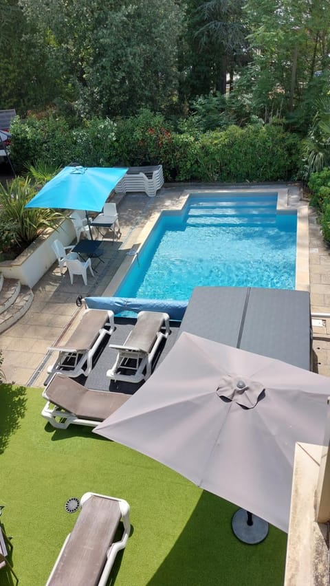 Spring, Garden, Garden view, Pool view, Swimming pool, sunbed