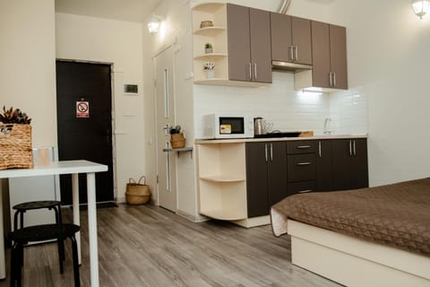 Kitchen or kitchenette, Seating area, Dining area, minibar