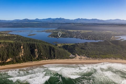 Nearby landmark, Natural landscape, Bird's eye view, Beach, Lake view, Mountain view, Sea view, Location