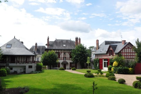 Le Clos du Petit Dannezy House in Centre-Val de Loire