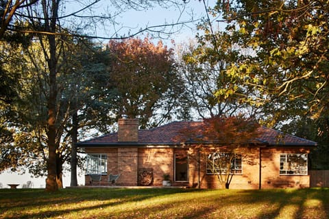 Property building, Natural landscape, Garden