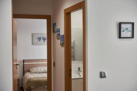 A L'Ombre du Pin "6" - Bright T2 near Disneyland and Paris, 1-4 Guests Apartment in Île-de-France