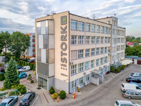 Facade/entrance, Bird's eye view