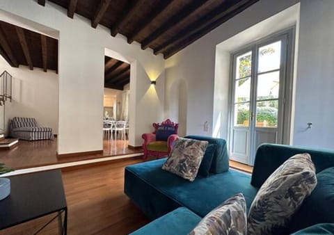 Villa Magnolia House in Como