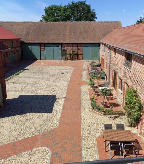 Inner courtyard view