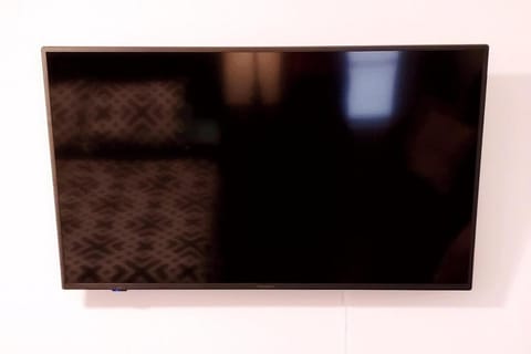 D4 Large Private Master Room & Bath with 55" TV Vacation rental in Orlando