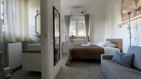 Bed, Bathroom, View (from property/room), Bedroom, Garden view, hair dryier, heating, heating, internet, towels