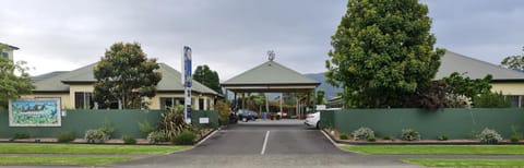 Property building, Street view