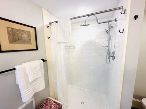 Mill Pond Inn Bed and Breakfast in Jefferson