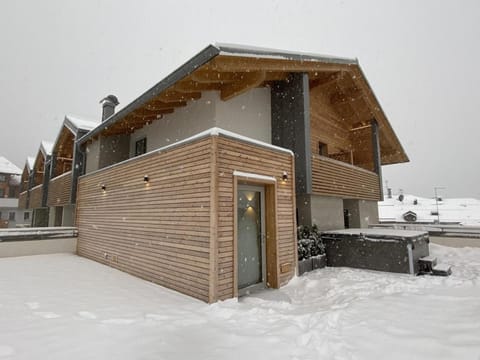 Property building, Winter