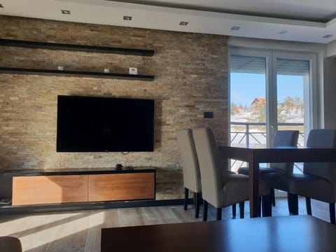 Divcibare Golden Luxx Apartman Apartment in Zlatibor District, Serbia
