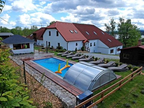 BBQ facilities, Garden, Swimming pool