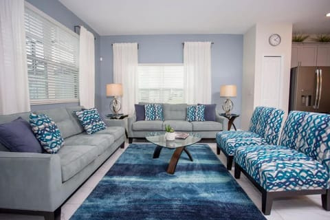 Wonderful 5 Bedroom w/ Pool Close to Disney 4801 House in Kissimmee