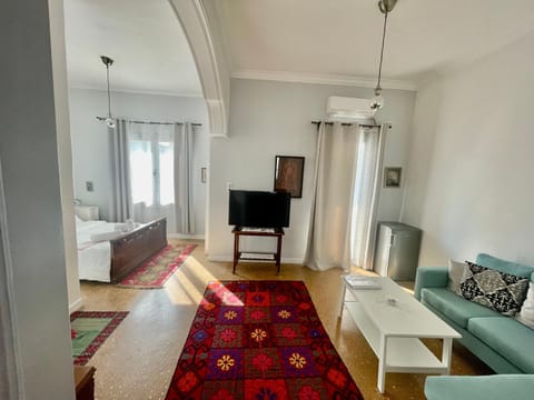 A litte Taste of Home Guest House Hotel in Athens