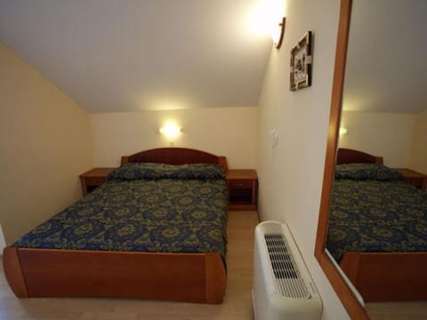 Studio Apartmani Bijeli Delfin Apartment in Biograd na Moru