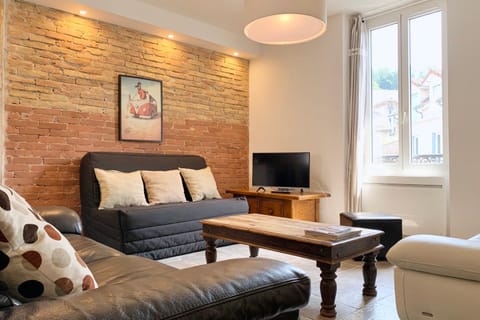 #M0 Le charme voironnais T3 6 persons City center Apartment in Auvergne-Rhône-Alpes