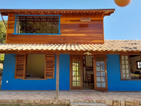 Chale com agua de nascente e com vista panoramica Chalet in State of Rio de Janeiro