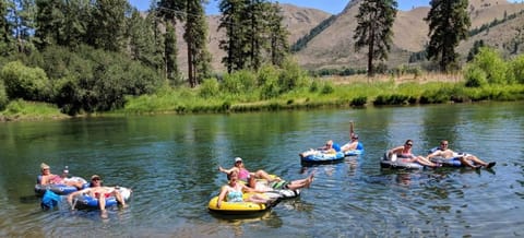 Activities, Canoeing, River view