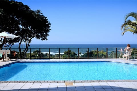 Balcony/Terrace, Pool view, Sea view, Swimming pool, sunbed