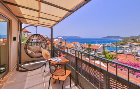 Day, View (from property/room), Balcony/Terrace, Sea view