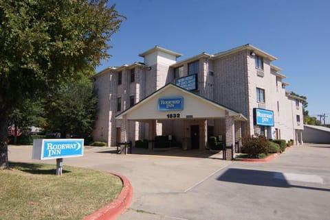 Property building, On site