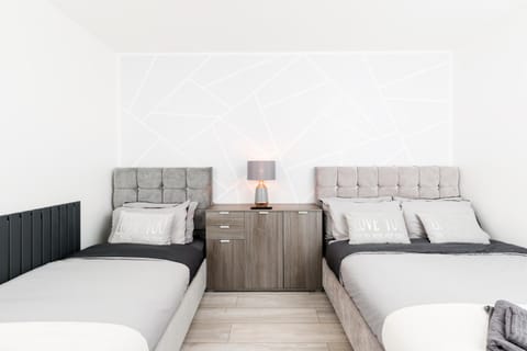 cozy stay in Birmingham by the Canal !! Apartment in Birmingham