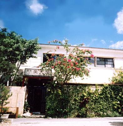 Facade/entrance, Day