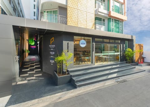 Property building, Facade/entrance