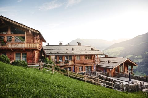 Property building, Spring, Natural landscape, Summer, Mountain view