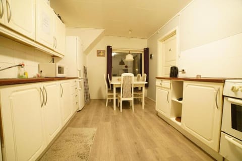 Hage Rooms Vacation rental in Tromso