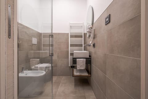 Shower, Toilet, Bathroom, bidet