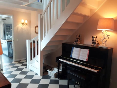 De Cloud House in Oostkapelle