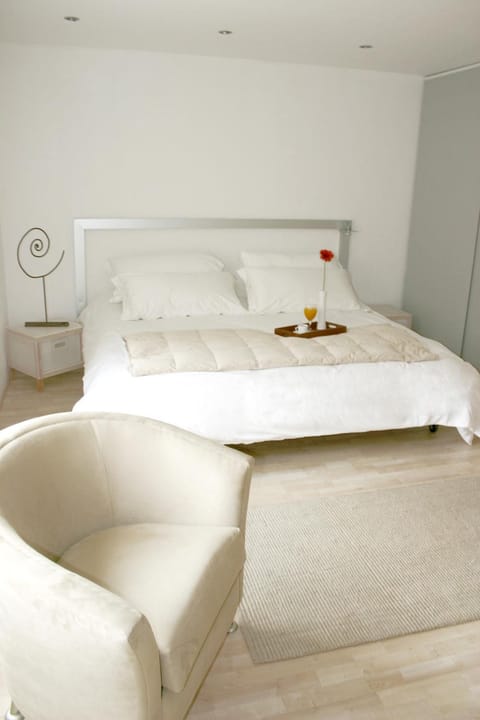 Decorative detail, Bedroom