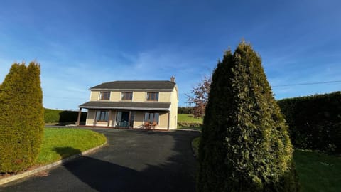 BARR AN CHNOIC HOLIDAY LETTINGS House in Co. Tipperary, Ireland