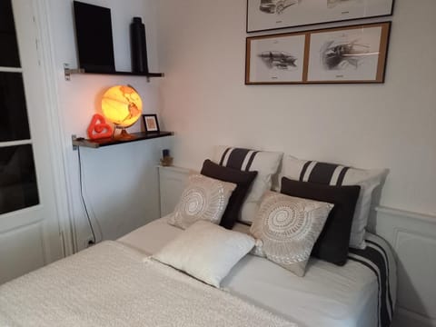 APPARTEMENT DE CHARME 77M2 plein centre Apartment in Strasbourg