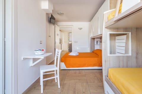 CAMERA con Parcheggio max 3PERS, BAGNO Bed and Breakfast in Oristano
