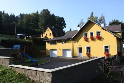 Facade/entrance, Summer
