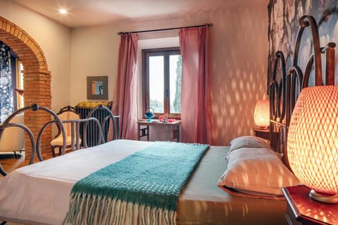 Rietine24 Farm Stay in Radda in Chianti