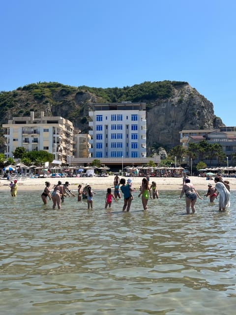 Beach, Sea view, group of guests