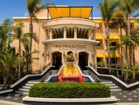 Patio, Nearby landmark, Facade/entrance, Garden, Other, Decorative detail, Garden view, Area and facilities