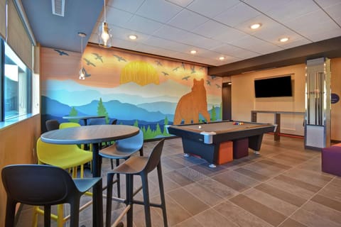 Activities, Lobby or reception