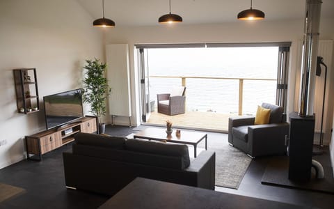 Shoreland Lodges - Holly Lodge Apartment in Scotland